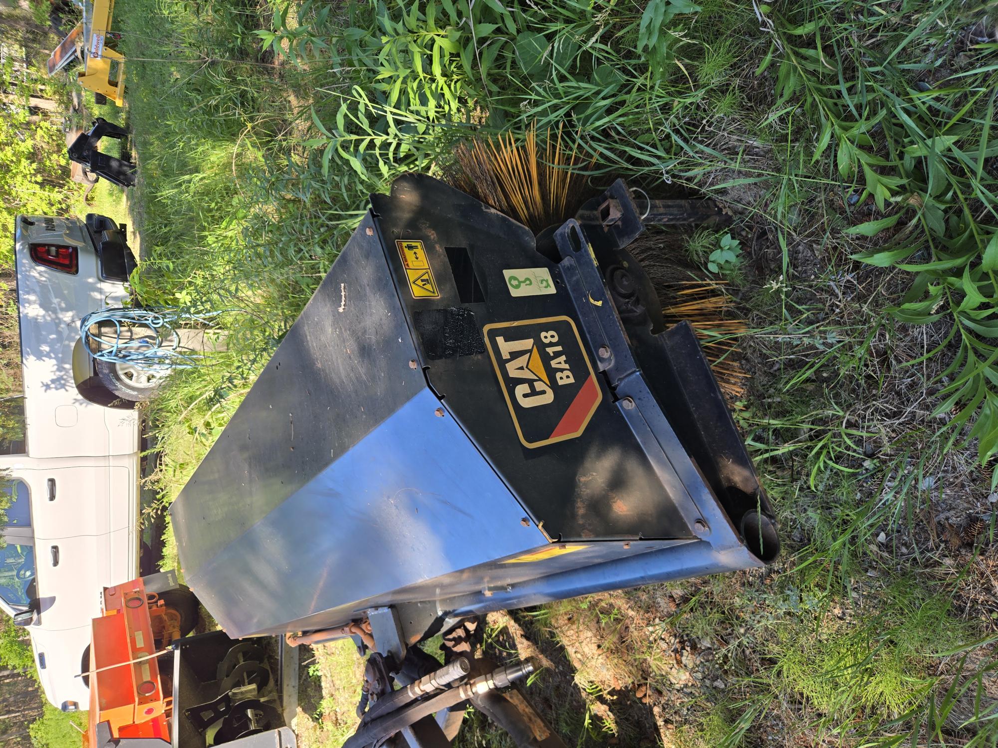 2014 CATERPILLAR BA18 SWEEPER (1666474)