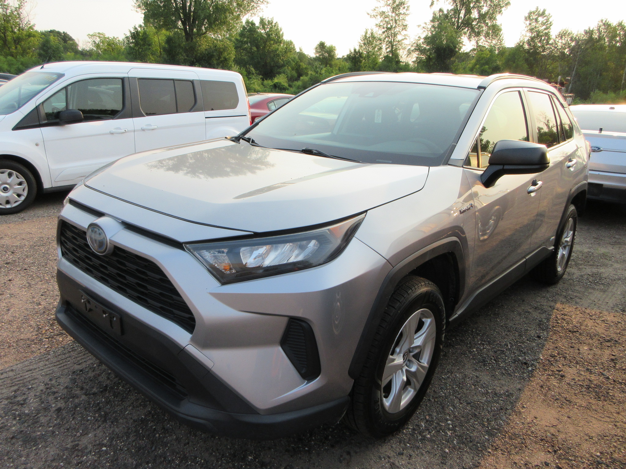 2019 TOYOTA RAV4 HYBRID LE