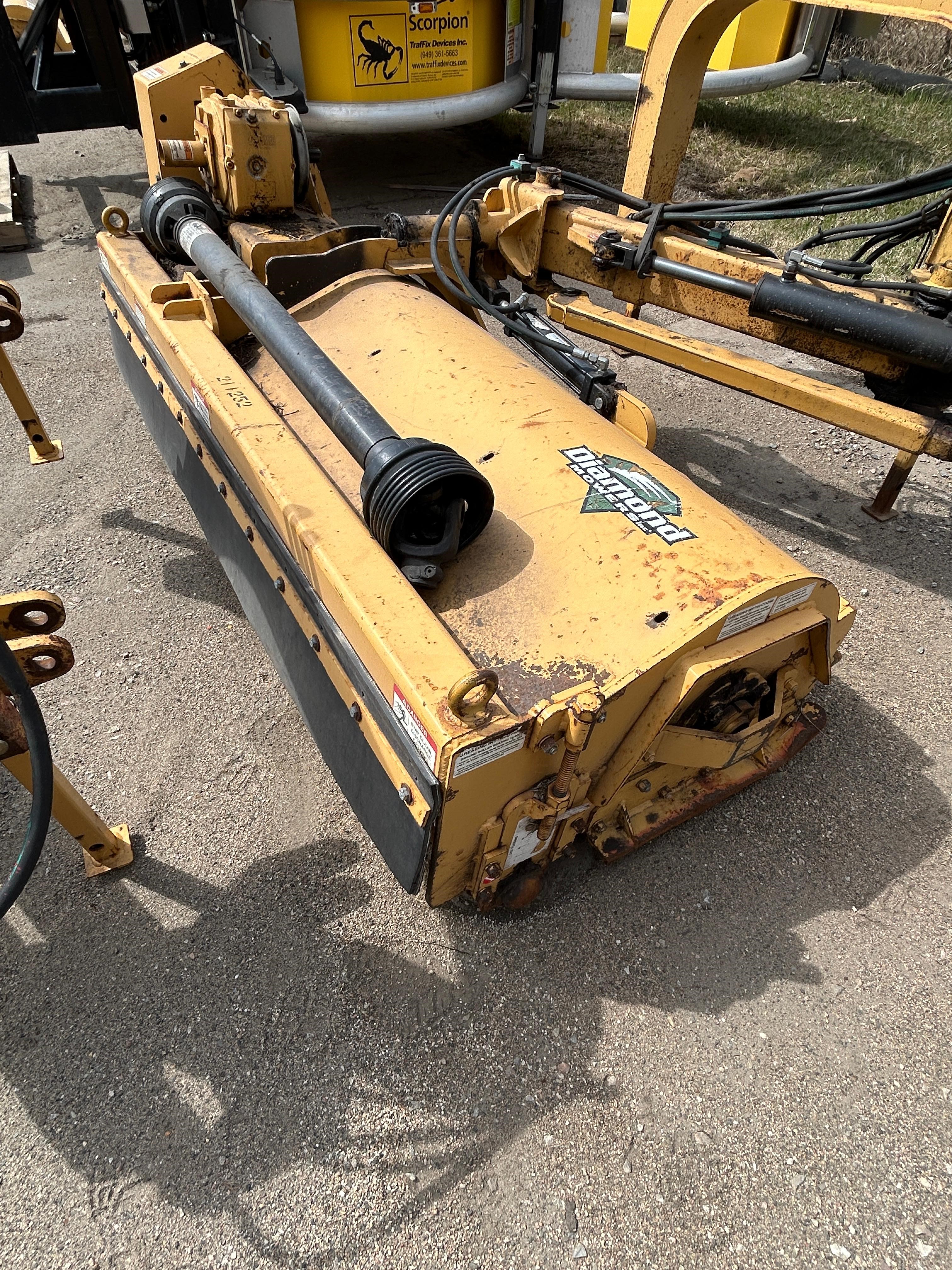 2011 DIAMOND RSF075-C 75" REAR MOUNT FLAIL MOWER ATTACHMENT