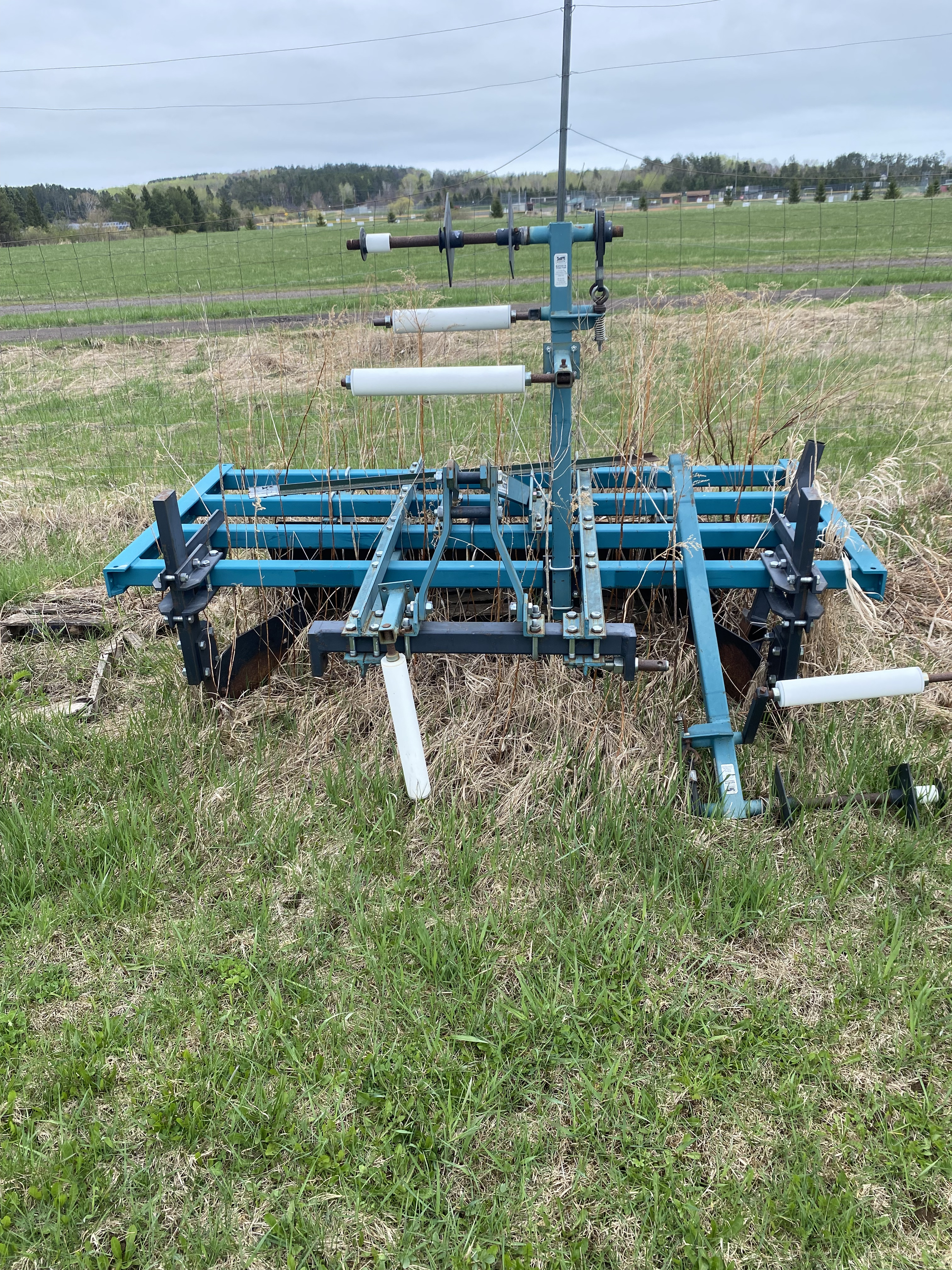 BUCKEYE 4125-TB TRACTOR BEDDER LAYER COMBO