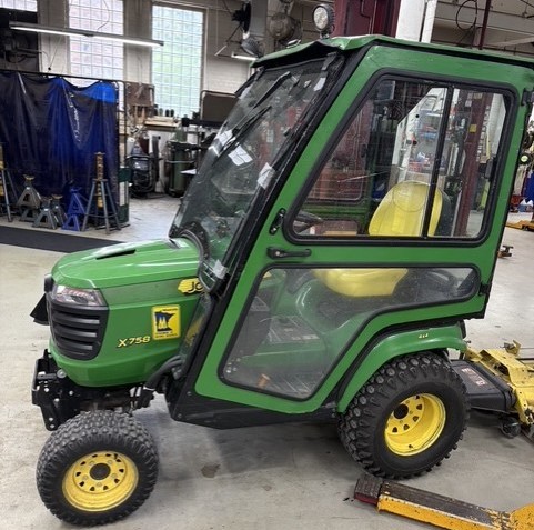 2015 JOHN DEERE X758 (1694757)