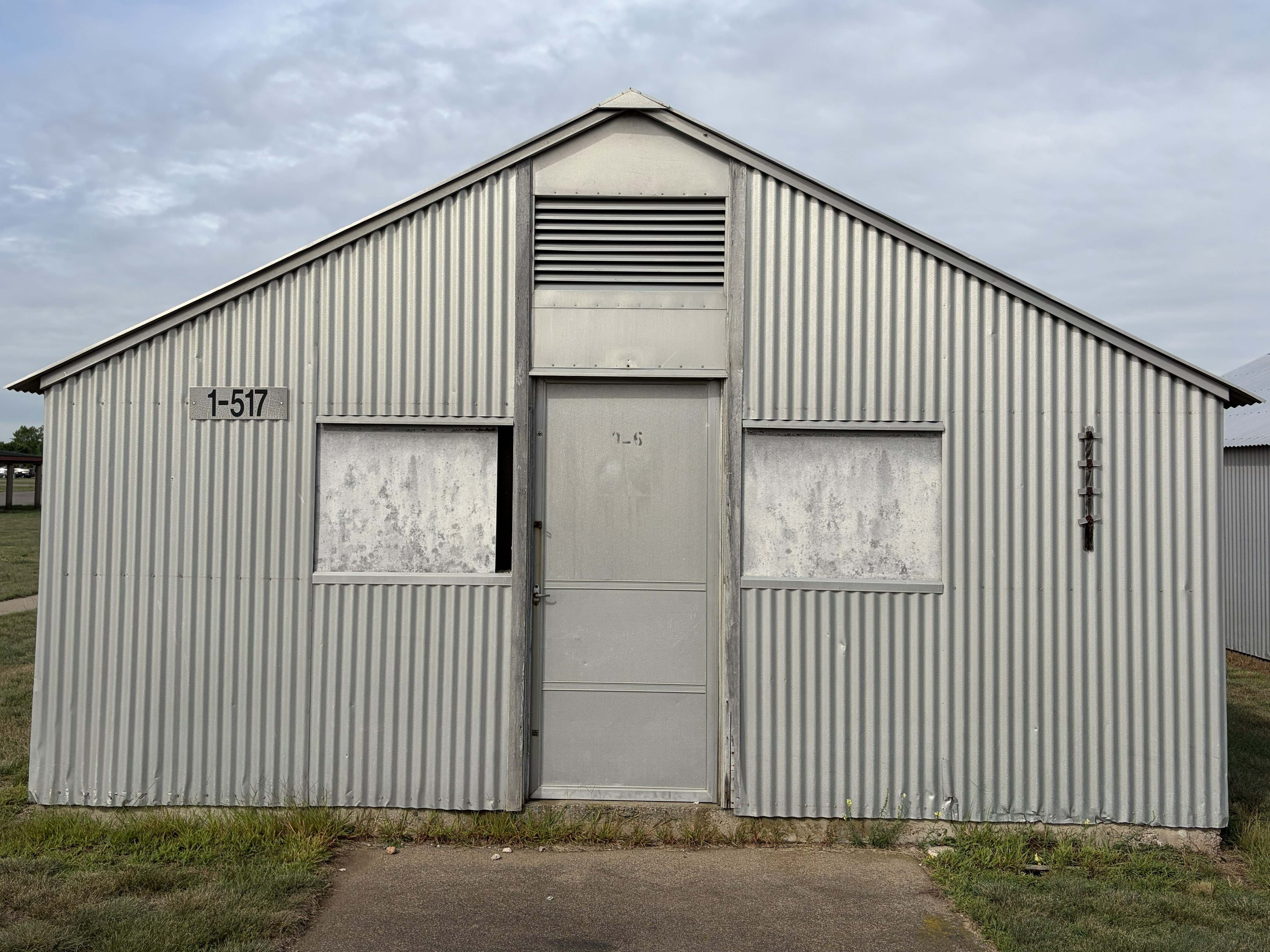 18 X 32 SHED BLDG. 1-517