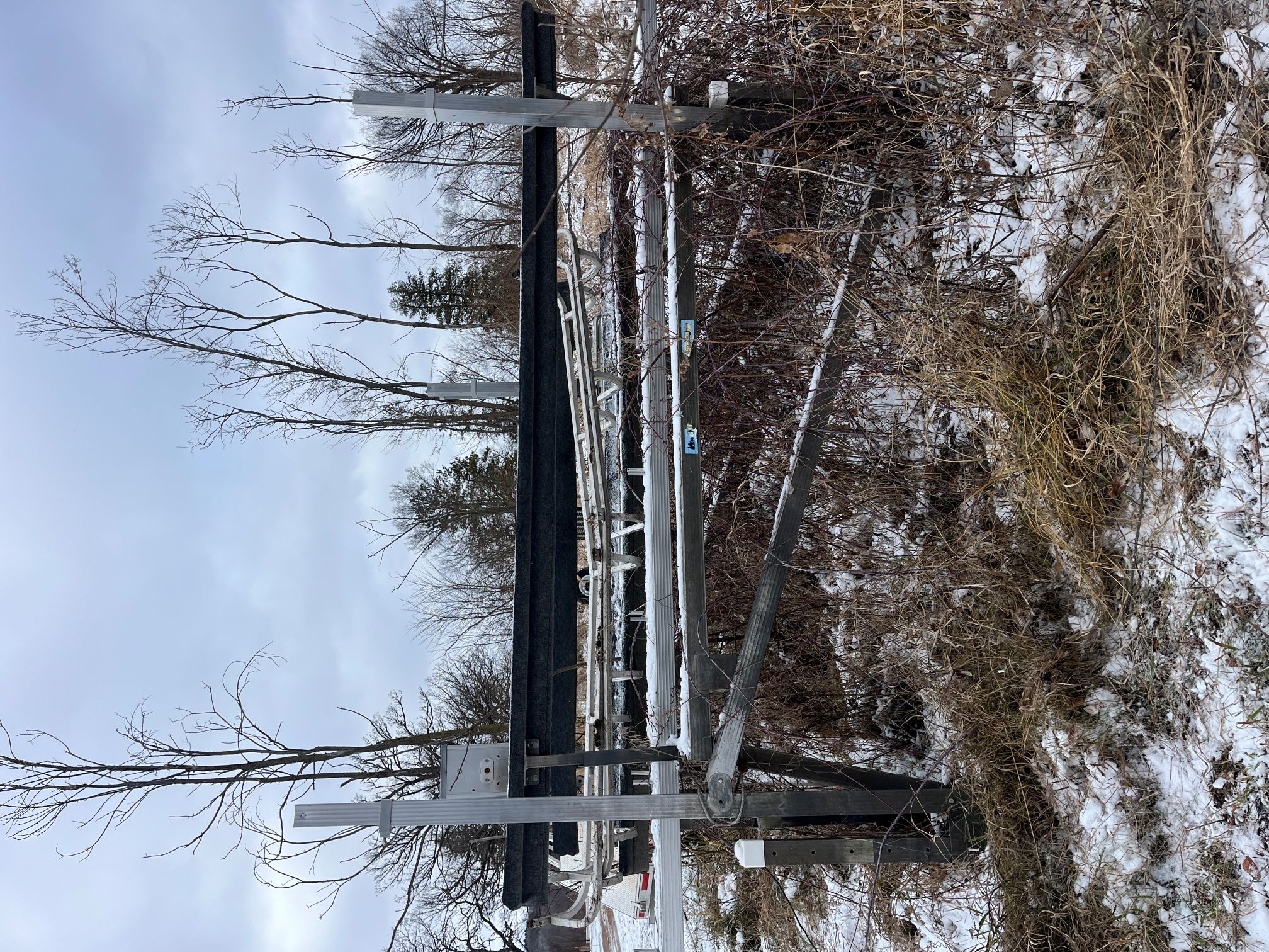 Hewitt 3000r 104'' X 109'' Aluminum Lift