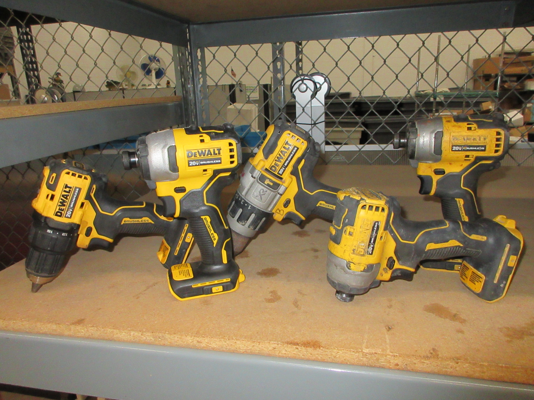 DEWALT POWER TOOLS